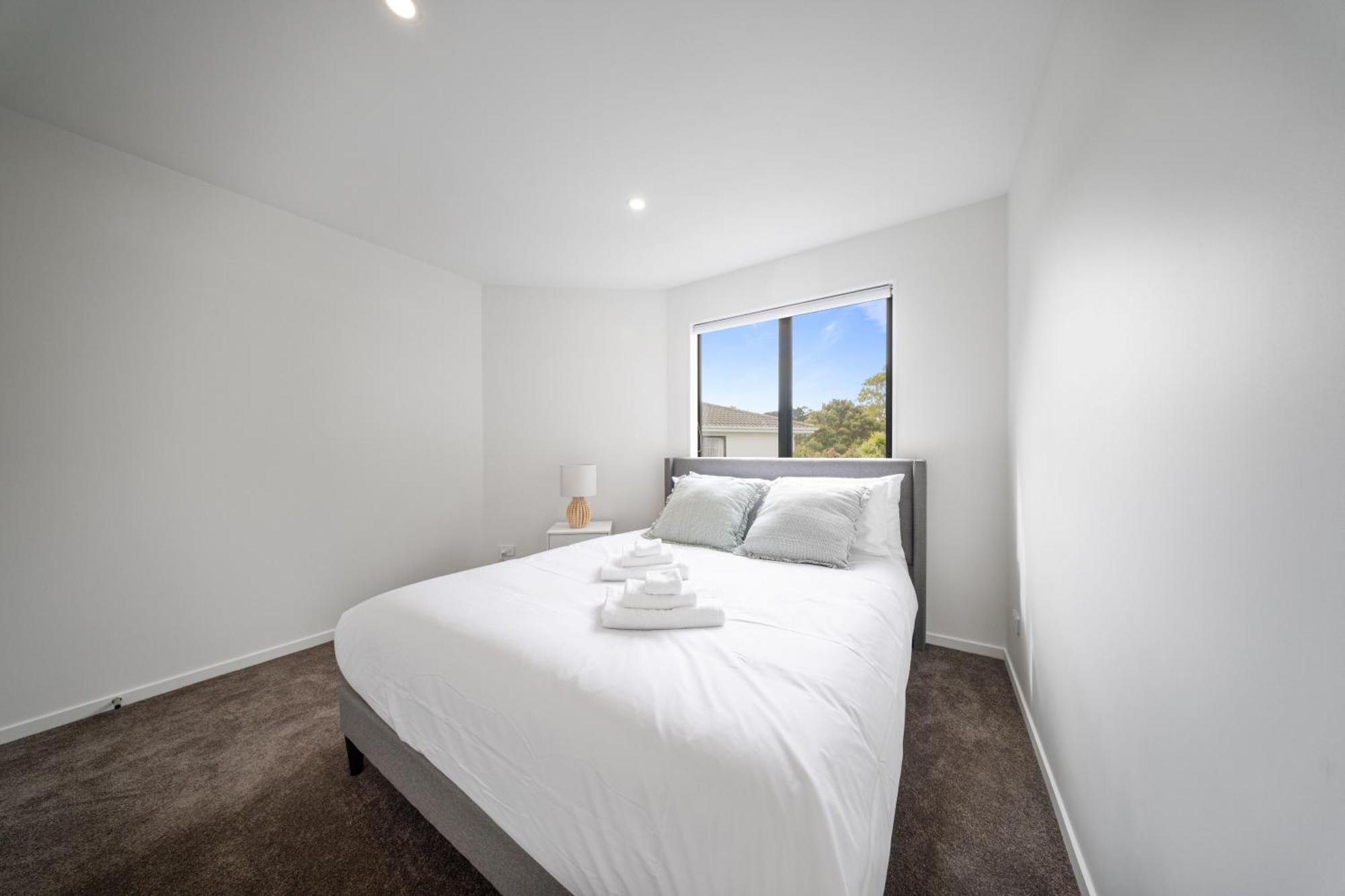 West Harbour Modern 4-Bedroom Retreat Auckland Esterno foto