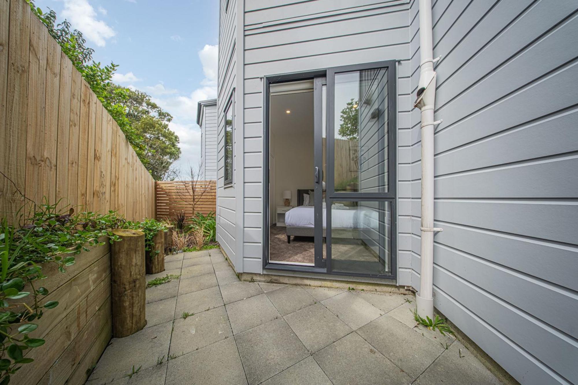 West Harbour Modern 4-Bedroom Retreat Auckland Esterno foto