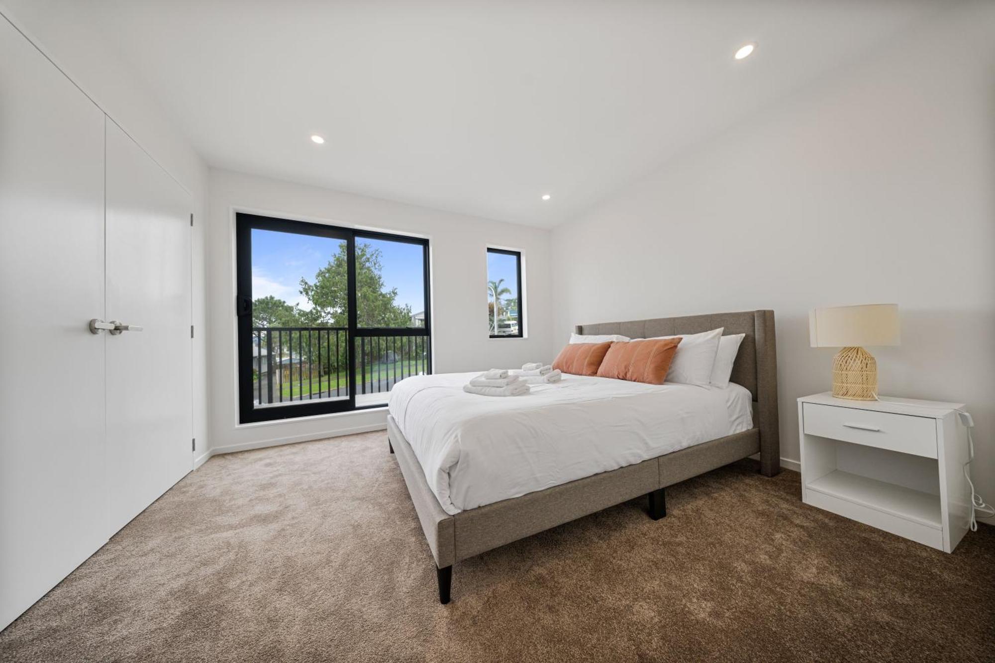 West Harbour Modern 4-Bedroom Retreat Auckland Esterno foto
